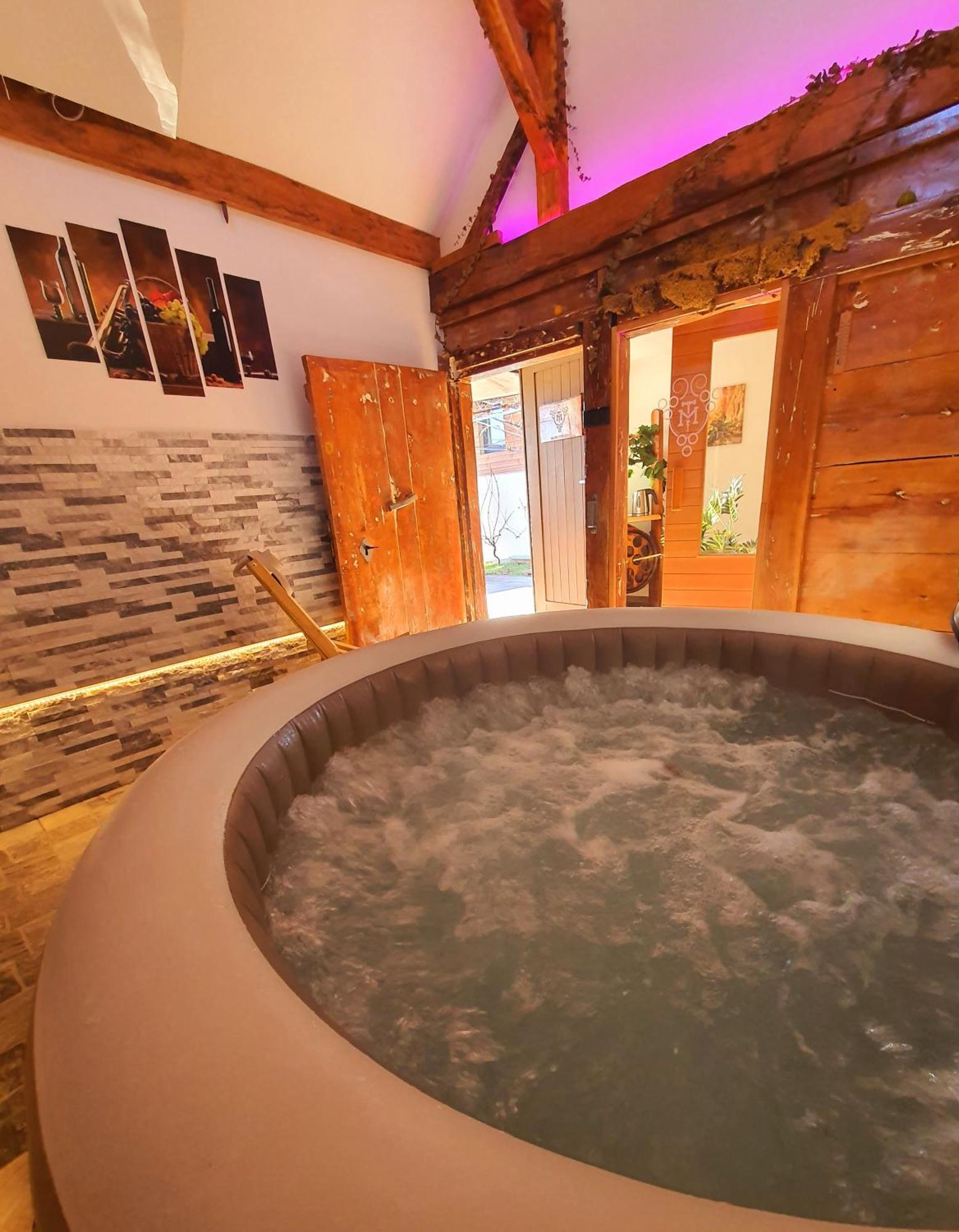 Vineyard Cottage Matej 트레브네 지방 자치제 외부 사진